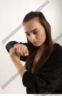 ANGELIA STANDING POSE WITHOUT LIGHTSABER